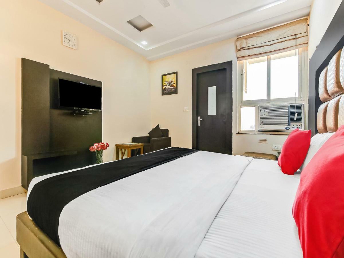 Capital O 32619 Hotel Sugar Palm Gwalior Dış mekan fotoğraf