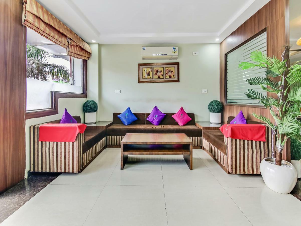 Capital O 32619 Hotel Sugar Palm Gwalior Dış mekan fotoğraf