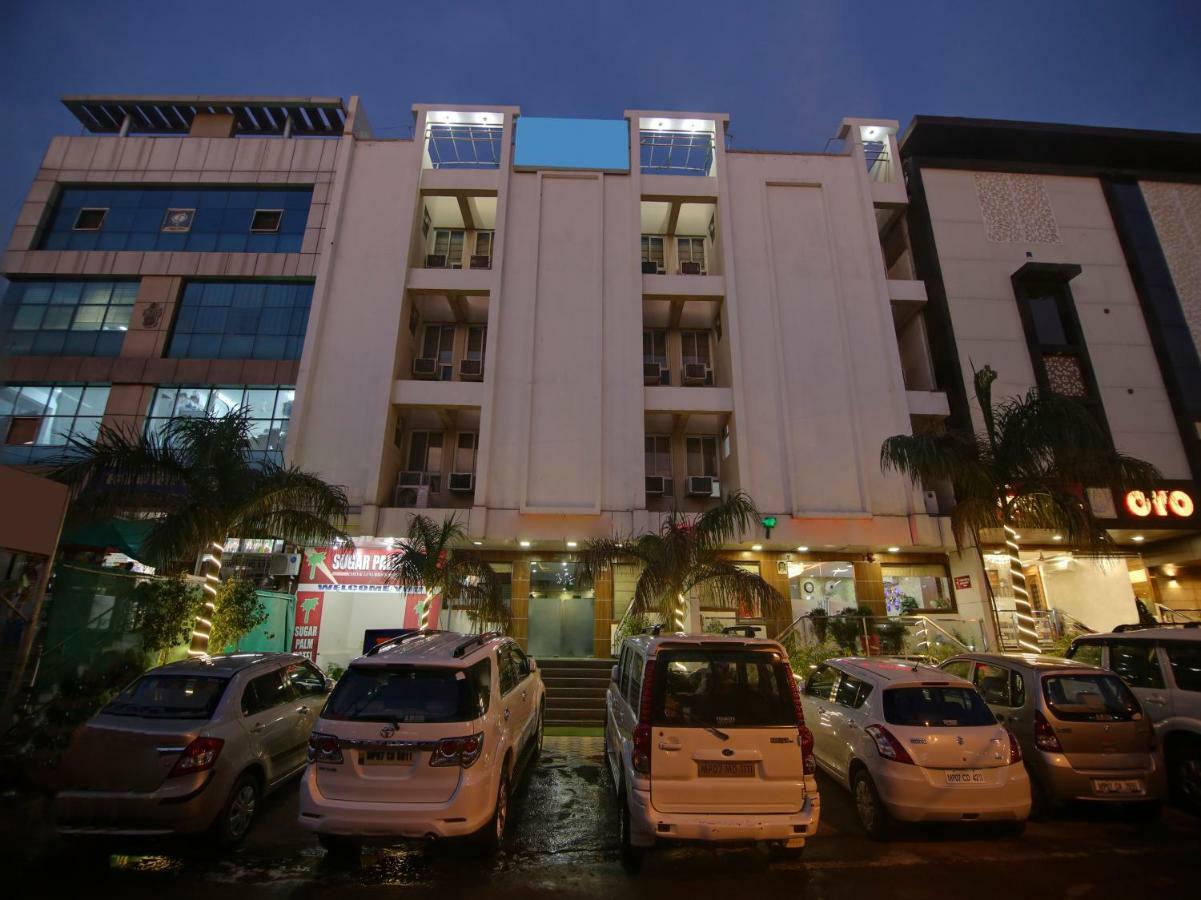 Capital O 32619 Hotel Sugar Palm Gwalior Dış mekan fotoğraf