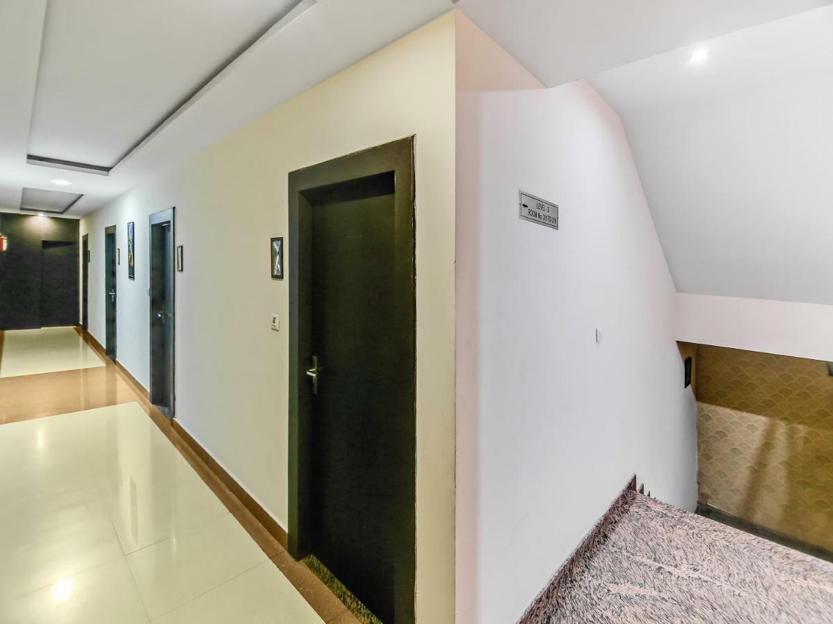 Capital O 32619 Hotel Sugar Palm Gwalior Dış mekan fotoğraf