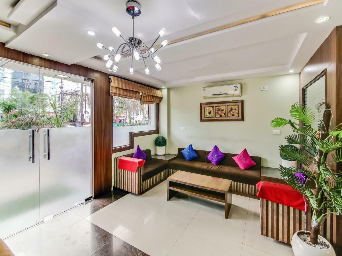 Capital O 32619 Hotel Sugar Palm Gwalior Dış mekan fotoğraf